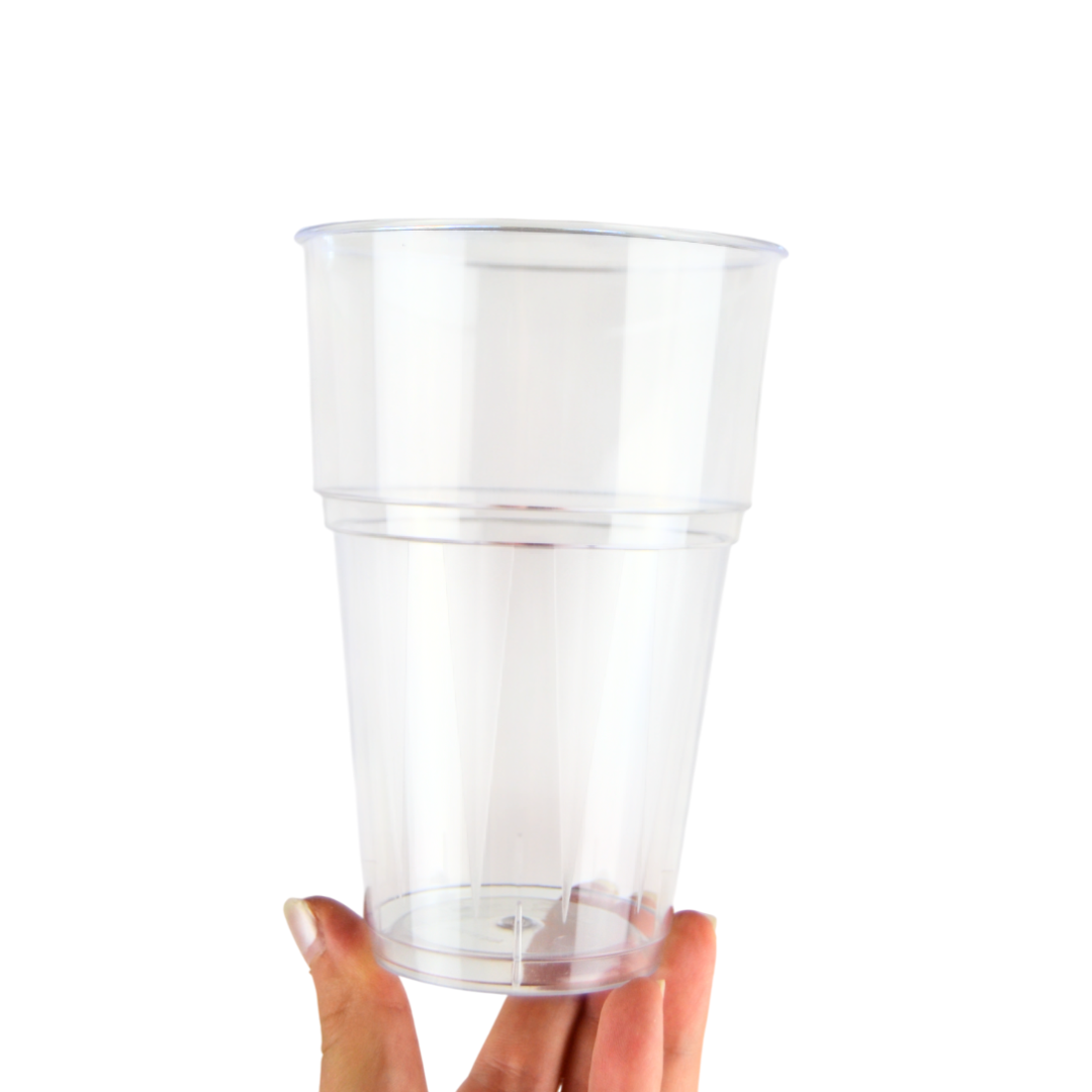 50 pots à milkshake rigides transparents de 500 cc avec couvercles perforés